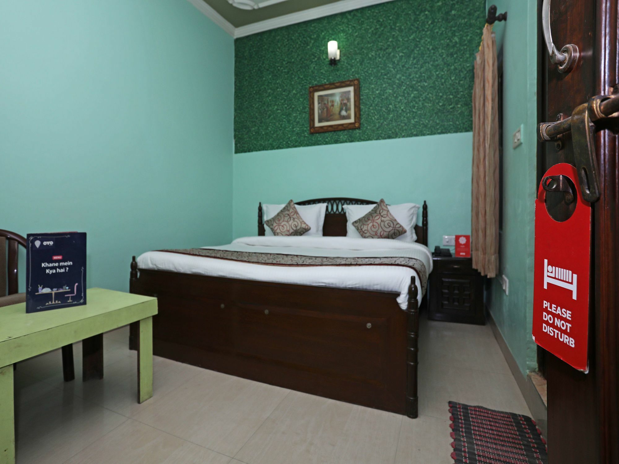 Oyo 11312 Aero Capital Hotel นิวเดลี ภายนอก รูปภาพ