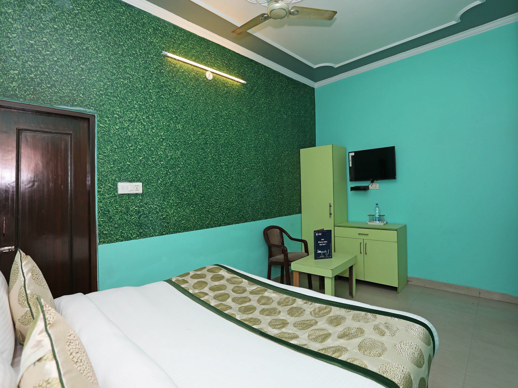 Oyo 11312 Aero Capital Hotel นิวเดลี ภายนอก รูปภาพ