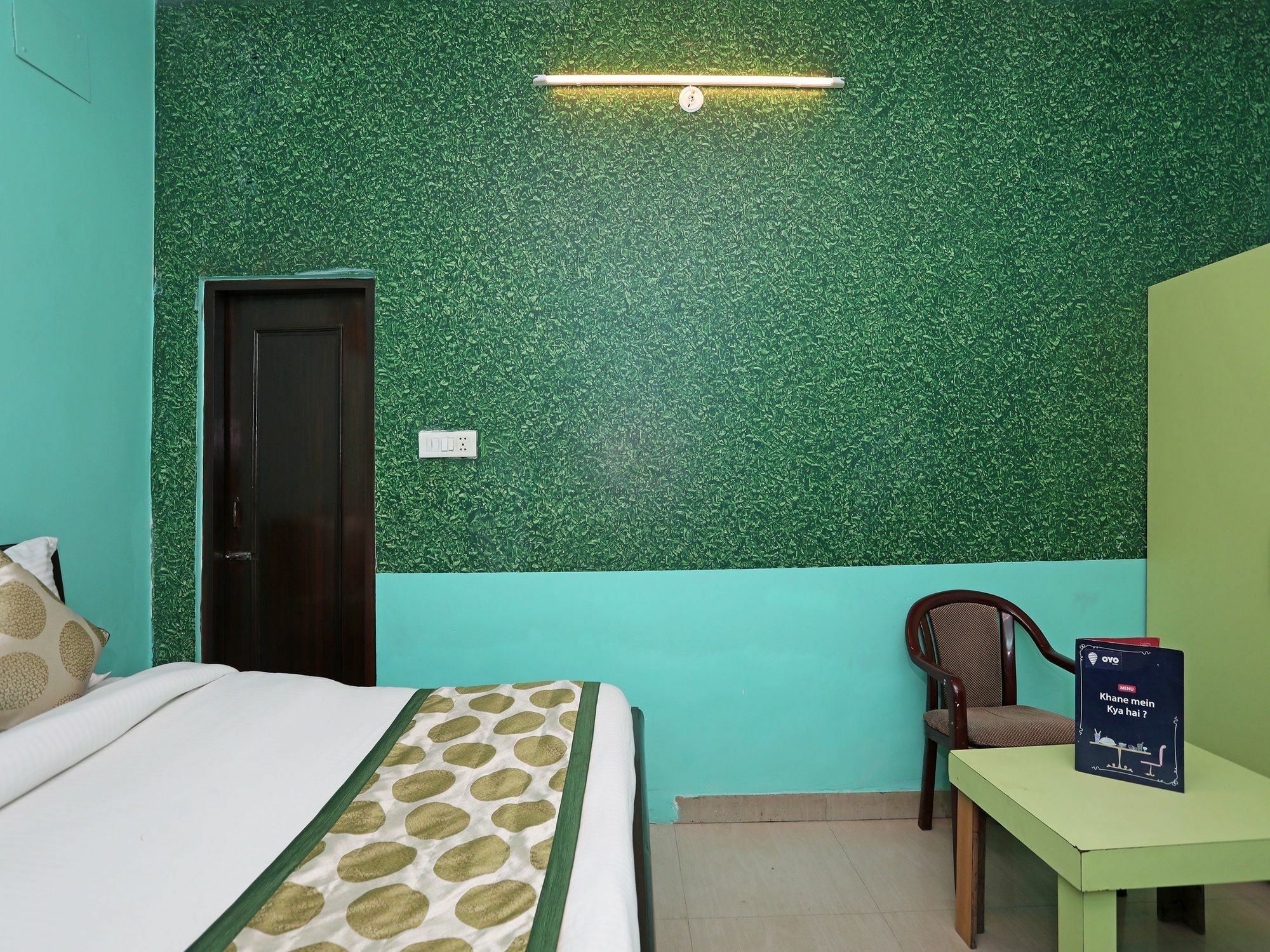 Oyo 11312 Aero Capital Hotel นิวเดลี ภายนอก รูปภาพ