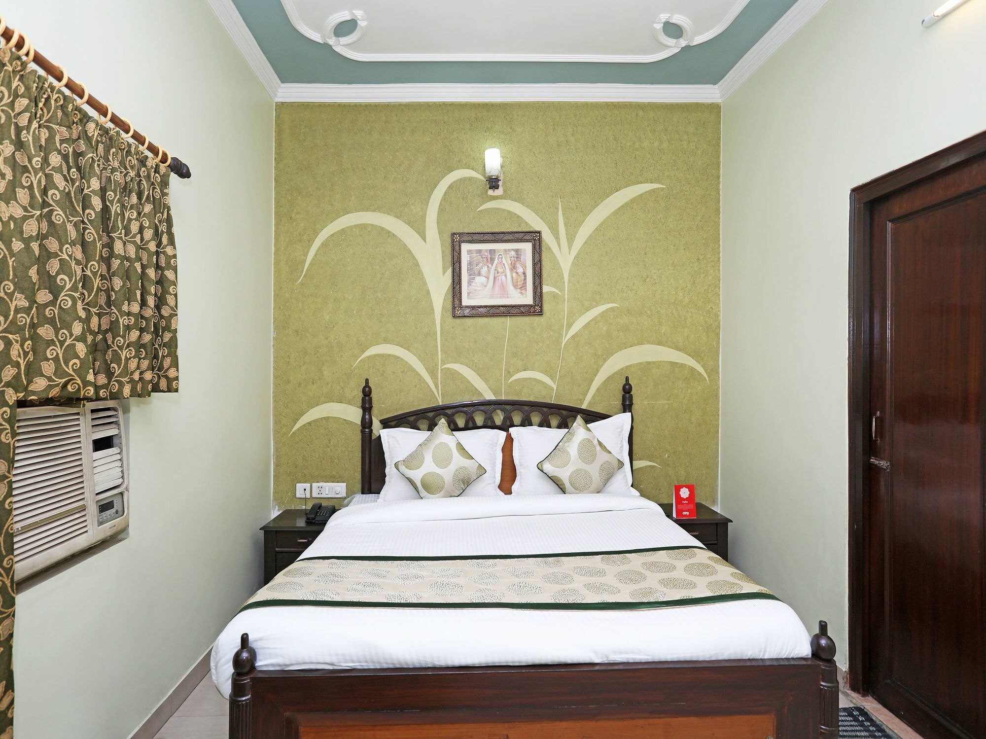 Oyo 11312 Aero Capital Hotel นิวเดลี ภายนอก รูปภาพ